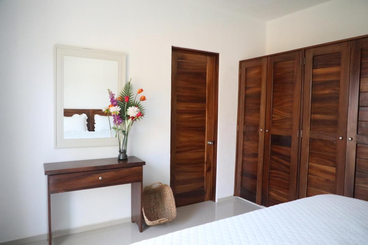 Hotel Suites Del Mar Ла-Мансанилья Экстерьер фото